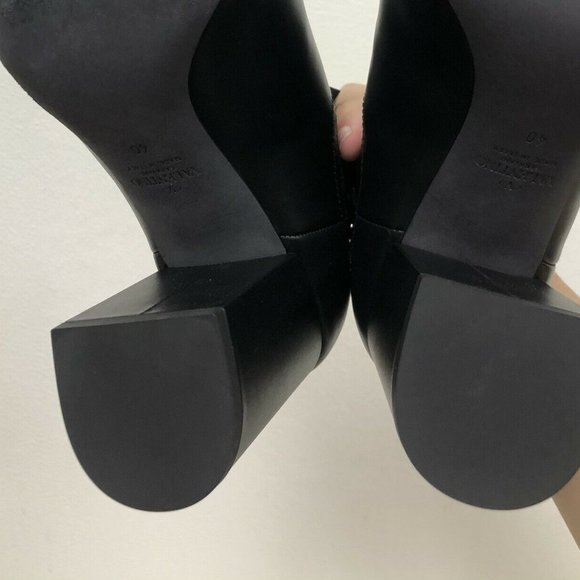 NIB Valentino Garavani Rockstud Studded Pointed Block Heel Ankle Boot Bootie 40 - Picture 8 of 10